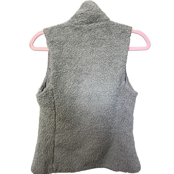 Patagonia Women's Los Gatos Fleece Vest In Gray Size XS - Picture 3 of 8